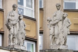 Základní škola Na nábřeží  - socha na balkoně nad hlavním vchodem..
